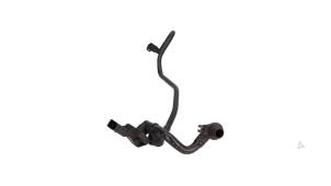 Gebruikte Remslang voor Volkswagen Up! (121) 1.0 12V 60 Prijs € 15,00 Margeregeling aangeboden door Automaterialen Ronald Morien B.V.