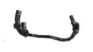 Gebruikte Waterpijp Volkswagen Tiguan (AD1) 2.0 TDI 16V 4Motion Prijs € 40,00 Inclusief btw aangeboden door Automaterialen Ronald Morien B.V.