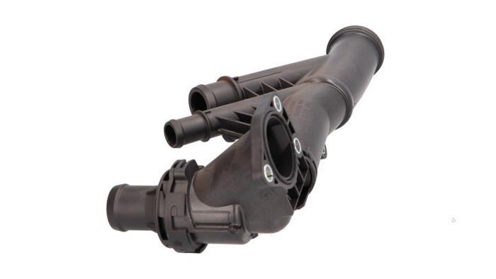 Thermostaathuis van een Volkswagen Transporter T6 2.0 TDI 150 4Motion 2022