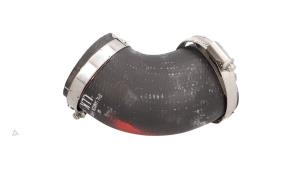 Gebruikte Intercooler Buis Volkswagen Crafter (SY) 2.0 TDI 4Motion Prijs € 25,00 Inclusief btw aangeboden door Automaterialen Ronald Morien B.V.