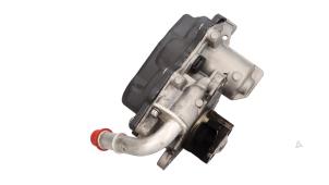 Gebruikte EGR Klep Volkswagen T-Roc I 1.6 TDI BMT 16V Prijs € 50,00 Margeregeling aangeboden door Automaterialen Ronald Morien B.V.