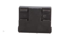 Gebruikte Wegrijbeveiligings module Peugeot 108 1.0 12V Prijs € 45,00 Margeregeling aangeboden door Automaterialen Ronald Morien B.V.