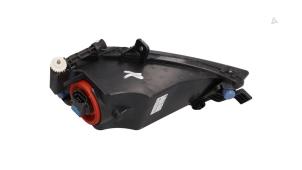 Gebruikte Mistlamp rechts-voor Volkswagen Golf VII (AUA) 1.6 TDI 16V Prijs € 39,00 Inclusief btw aangeboden door Automaterialen Ronald Morien B.V.