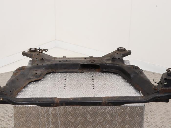 Gebruikte Subframe Ford Mondeo IV Wagon 1.6 TDCi 16V Prijs € 95,00 Margeregeling aangeboden door Automaterialen Ronald Morien B.V.