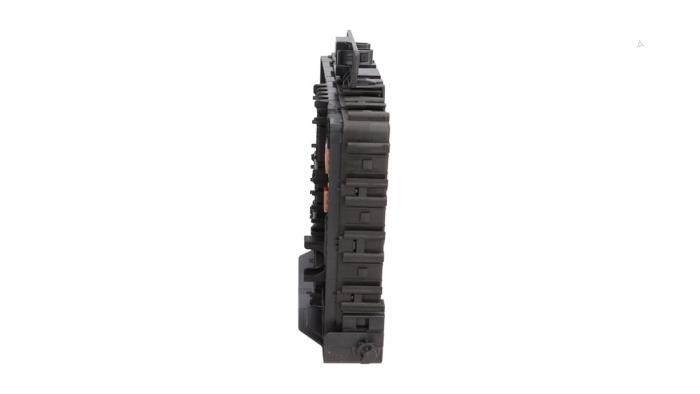 Gebruikte Bodycontrol Module Ford Usa Mustang Mach-E 98kWh AWD Prijs € 124,99 Inclusief btw aangeboden door Automaterialen Ronald Morien B.V.
