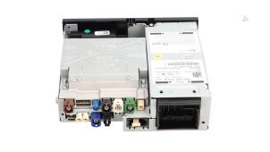 Nieuwe Multi Media Regelunit Volkswagen Touareg 2.0 TSI Prijs € 961,95 Inclusief btw aangeboden door Automaterialen Ronald Morien B.V.