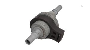 Gebruikte Vacuum ventiel Peugeot 308 SW (L4/L9/LC/LJ/LR) 1.2 12V e-THP PureTech 110 Prijs € 18,15 Inclusief btw aangeboden door Automaterialen Ronald Morien B.V.