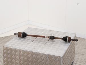 Gebruikte Steekas rechts-voor Kia Rio IV (YB) 1.2 CVVT 16V Prijs € 125,00 Margeregeling aangeboden door Automaterialen Ronald Morien B.V.