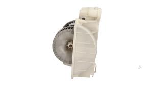 Gebruikte Kachel Ventilatiemotor Mercedes S AMG (C217) 5.5 S-63 AMG V8 32V Biturbo 4-Matic Prijs € 125,00 Margeregeling aangeboden door Automaterialen Ronald Morien B.V.