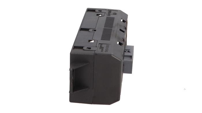Gebruikte Display Interieur Opel Corsa D 1.3 CDTi 16V ecoFLEX Prijs € 25,00 Margeregeling aangeboden door Automaterialen Ronald Morien B.V.