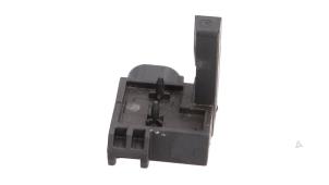 Gebruikte LED lamp Mercedes S AMG (C217) 5.5 S-63 AMG V8 32V Biturbo 4-Matic Prijs € 15,00 Margeregeling aangeboden door Automaterialen Ronald Morien B.V.