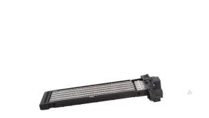 Gebruikte Element Kachelverwarming Peugeot 208 II (UB/UH/UP) e-208 50 kWh Prijs € 45,00 Inclusief btw aangeboden door Automaterialen Ronald Morien B.V.