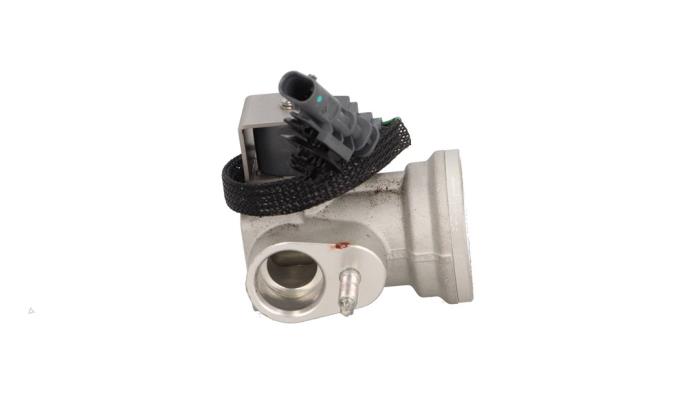 Gebruikte Airco deel (div) Peugeot 208 II (UB/UH/UP) e-208 50 kWh Prijs € 75,00 Inclusief btw aangeboden door Automaterialen Ronald Morien B.V.