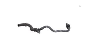 Gebruikte Waterpijp Audi A4 (B9) 2.0 40 TDI Mild Hybrid 16V Prijs € 24,93 Inclusief btw aangeboden door Automaterialen Ronald Morien B.V.