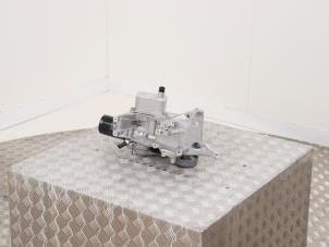 Nieuwe Dynamosteun boven Audi A5 (8T3) 2.0 TFSI 16V Prijs € 211,75 Inclusief btw aangeboden door Automaterialen Ronald Morien B.V.