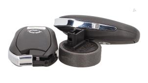 Gebruikte Sleutel Opel Corsa F (UB/UH/UP) Electric, Corsa-e 50kWh Prijs € 115,00 Inclusief btw aangeboden door Automaterialen Ronald Morien B.V.