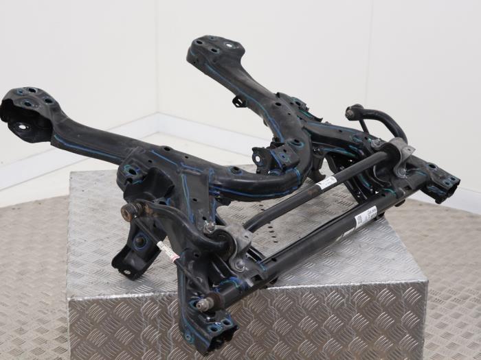 Gebruikte Subframe Tesla Model 3 Long Range, Performance AWD Prijs € 272,25 Inclusief btw aangeboden door Automaterialen Ronald Morien B.V.