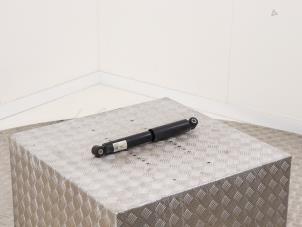 Gebruikte Schokdemper rechts-achter Volkswagen Crafter (SY) 2.0 TDI Prijs € 45,00 Inclusief btw aangeboden door Automaterialen Ronald Morien B.V.