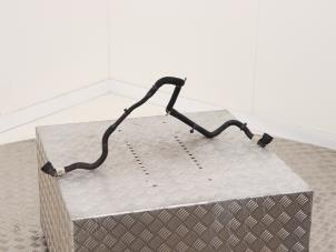 Gebruikte Koelwaterslang Tesla Model 3 Long Range, Performance AWD Prijs € 34,99 Inclusief btw aangeboden door Automaterialen Ronald Morien B.V.