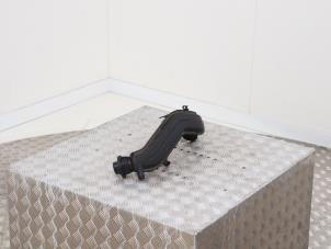 Gebruikte Intercooler Buis Volkswagen Golf VIII (CD1) 1.5 TSI 16V Prijs € 25,00 Margeregeling aangeboden door Automaterialen Ronald Morien B.V.