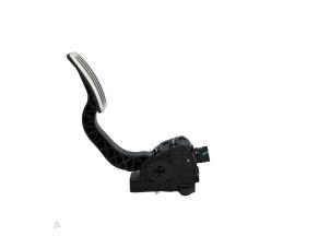 Gebruikte Gaspedaal Tesla Model 3 Long Range, Performance AWD Prijs € 45,00 Inclusief btw aangeboden door Automaterialen Ronald Morien B.V.