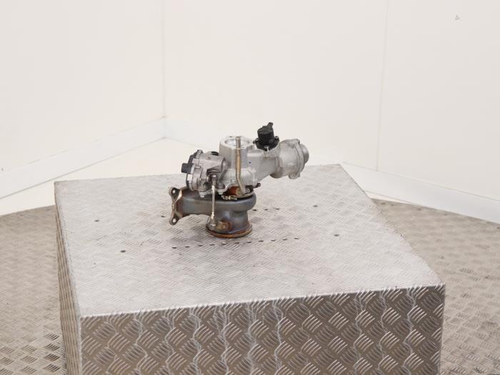 Turbo van een Audi Q5 Sportback (FYS/FYT) 2.0 40 TFSI 16V Mild Hybrid Quattro 16V 2022