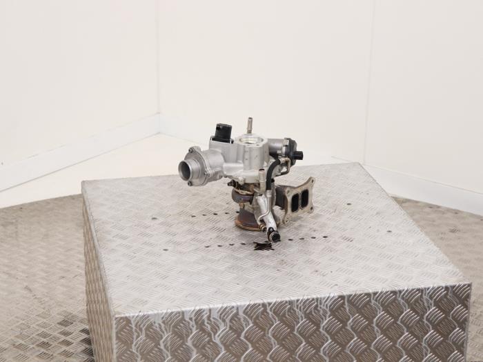 Turbo van een Audi Q5 Sportback (FYS/FYT) 2.0 40 TFSI 16V Mild Hybrid Quattro 16V 2022