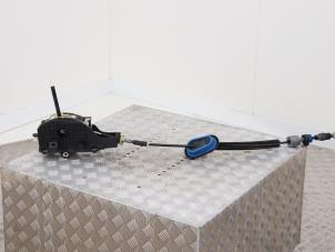 Gebruikte Selectiehendel automaat Renault Megane IV (RFBB) 1.3 TCe 140 16V Prijs € 135,00 Margeregeling aangeboden door Automaterialen Ronald Morien B.V.