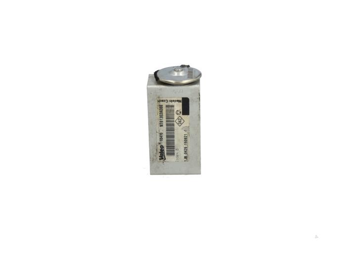 Gebruikte Airco expansieklep Renault Megane IV (RFBB) 1.3 TCe 140 16V Prijs € 35,00 Margeregeling aangeboden door Automaterialen Ronald Morien B.V.