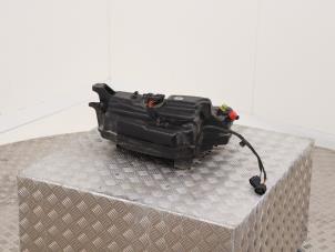 Gebruikte Adblue tank Audi A3 Limousine (8YS) 2.0 35 TDI 16V Prijs € 165,00 Inclusief btw aangeboden door Automaterialen Ronald Morien B.V.