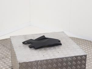 Gebruikte Afdekplaat diversen Kia EV6 (CV) 77.4 kWh GT AWD Prijs € 15,00 Inclusief btw aangeboden door Automaterialen Ronald Morien B.V.