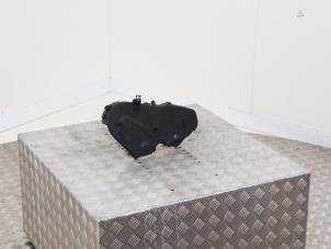 Nieuwe Distributiedeksel Volkswagen Tiguan (AD1) 2.0 TDI 16V Prijs € 19,00 Inclusief btw aangeboden door Automaterialen Ronald Morien B.V.