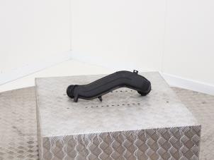 Gebruikte Intercooler Buis Volkswagen Golf VIII (CD1) 1.5 TSI 16V Prijs € 25,00 Margeregeling aangeboden door Automaterialen Ronald Morien B.V.