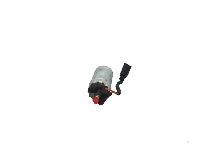 Gebruikte Tank element Pomp Volkswagen Transporter Prijs € 25,00 Margeregeling aangeboden door Automaterialen Ronald Morien B.V.