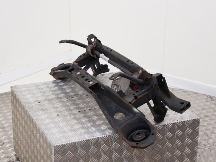 Subframe van een Ford Focus 3 1.0 Ti-VCT EcoBoost 12V 100 2016