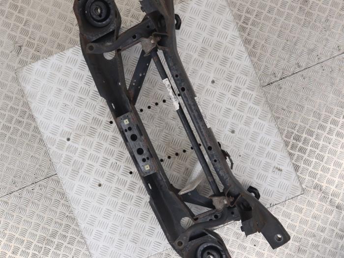 Subframe van een Ford Focus 3 1.0 Ti-VCT EcoBoost 12V 100 2016