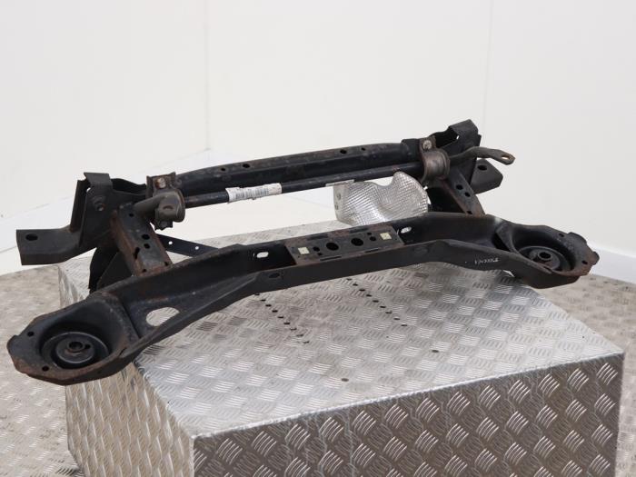 Subframe van een Ford Focus 3 1.0 Ti-VCT EcoBoost 12V 100 2016
