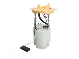 Gebruikte Tank element Pomp Ford Kuga III (DFK) 2.5 PHEV 16V Prijs € 125,00 Margeregeling aangeboden door Automaterialen Ronald Morien B.V.