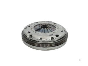 Nieuwe Koppelingsset (compleet) Volkswagen Golf VI (5K1) 2.0 TDI 16V Prijs € 395,00 Inclusief btw aangeboden door Automaterialen Ronald Morien B.V.