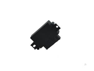 Gebruikte Module PDC Ford Kuga III (DFK) 2.5 PHEV 16V Prijs € 39,00 Margeregeling aangeboden door Automaterialen Ronald Morien B.V.