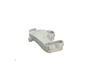 Gebruikte Motorrubber MG MG4 Electric Standard 51 kWh Prijs € 35,00 Margeregeling aangeboden door Automaterialen Ronald Morien B.V.