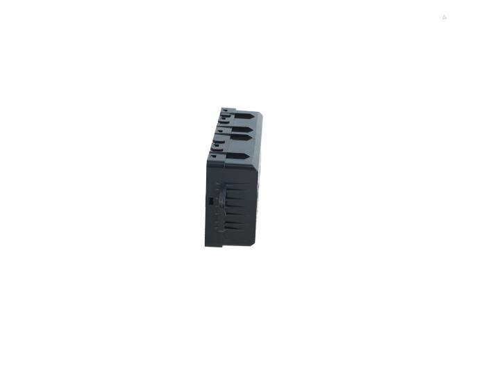 Gebruikte Kachelcomputer MG ZS EV Prijs € 124,99 Inclusief btw aangeboden door Automaterialen Ronald Morien B.V.