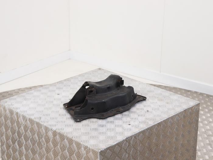 Gebruikte Subframe Opel Combo 1.6 CDTI 16V Prijs € 49,00 Margeregeling aangeboden door Automaterialen Ronald Morien B.V.