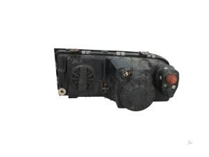 Gebruikte Koplamp rechts Volkswagen Corrado 2.9 VR6 Prijs € 345,00 Margeregeling aangeboden door Automaterialen Ronald Morien B.V.