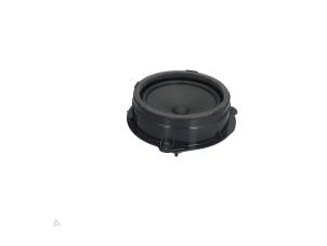 Gebruikte Speaker Cupra Formentor 2.5 VZ5 16V 4Drive Prijs € 29,00 Margeregeling aangeboden door Automaterialen Ronald Morien B.V.