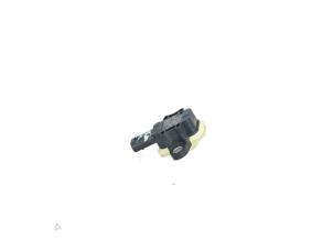 Gebruikte Airbag Sensor Volkswagen Polo V (6R) 1.2 TSI 16V BlueMotion Technology Prijs € 10,00 Margeregeling aangeboden door Automaterialen Ronald Morien B.V.