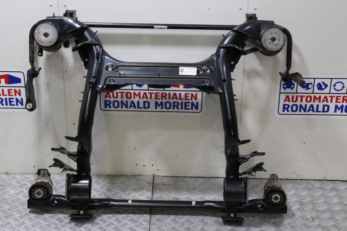 Gebruikte Subframe Volkswagen ID.3 (E11/E12) Pro S 77 kWh Prijs € 225,00 Margeregeling aangeboden door Automaterialen Ronald Morien B.V.