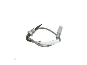 Gebruikte Uitlaat temperatuursensor Volkswagen Touran (5T1) 2.0 TDI 150 Prijs € 48,99 Inclusief btw aangeboden door Automaterialen Ronald Morien B.V.