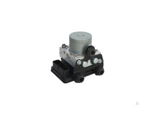 Gebruikte ABS Pomp Seat Mii Electric Prijs € 195,00 Inclusief btw aangeboden door Automaterialen Ronald Morien B.V.