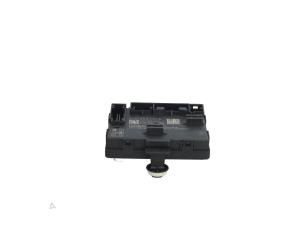 Gebruikte Deur module Audi S5 Sportback (F5A/F5F) 3.0 TFSI V6 24V Prijs € 65,00 Margeregeling aangeboden door Automaterialen Ronald Morien B.V.